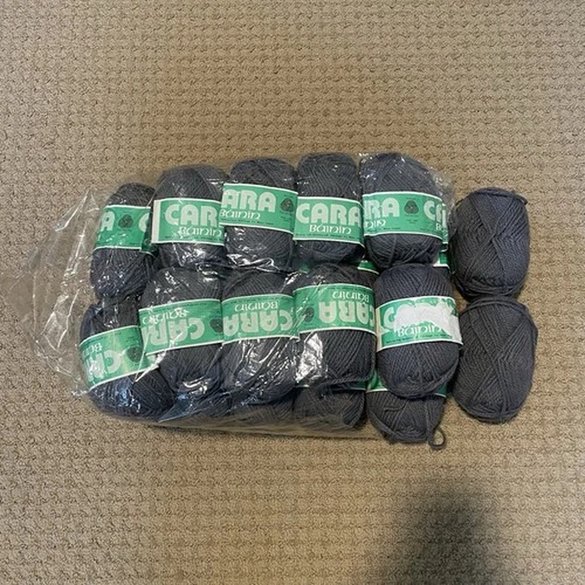 Cara Bainin Pure Wool Yarn, Irish Spinners, Lot of 32, 50 gram Skeins Dove Grey