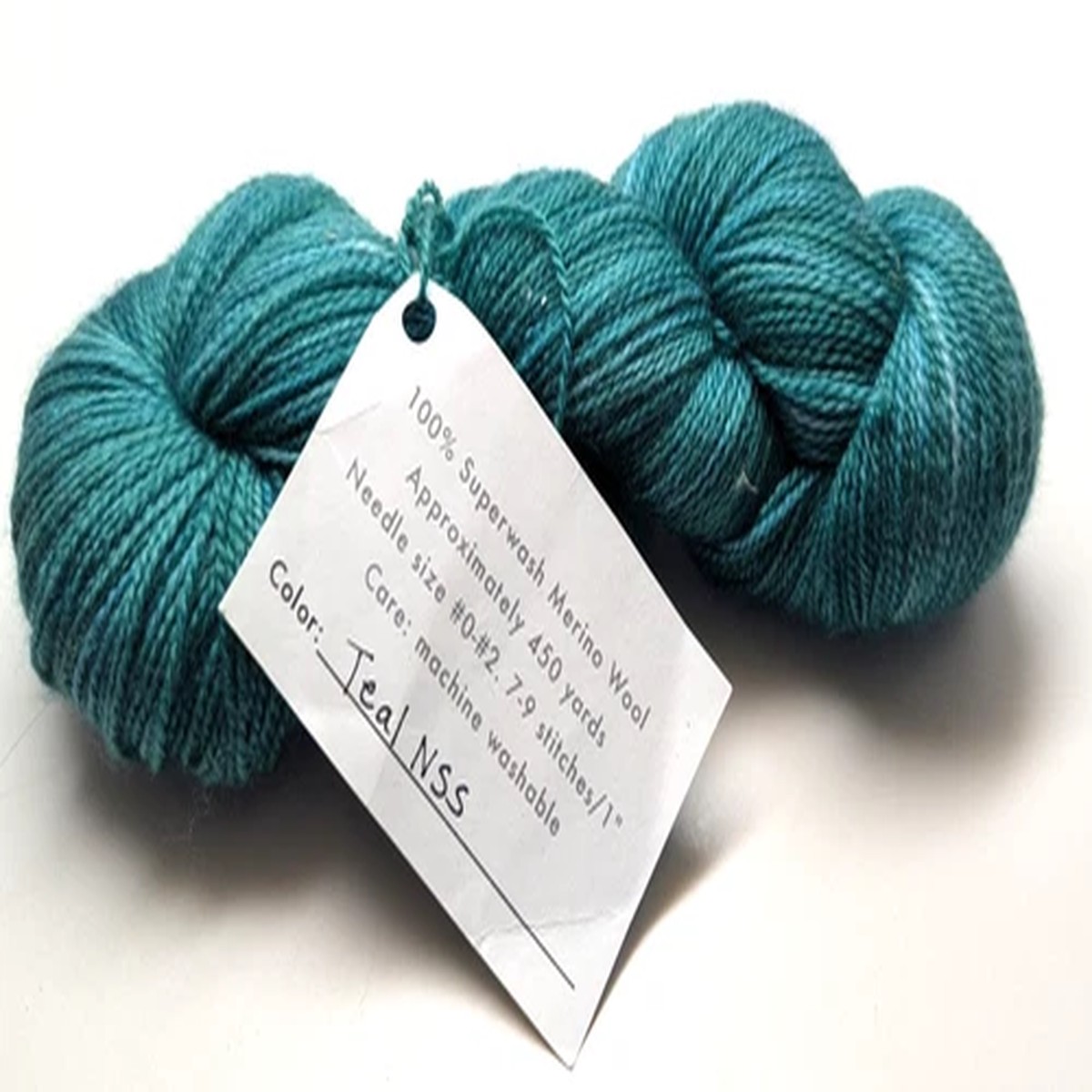 Sunshine Yarns Relaxed Twist Fingering 100% Superwash Merino 450 yds Teal NNS