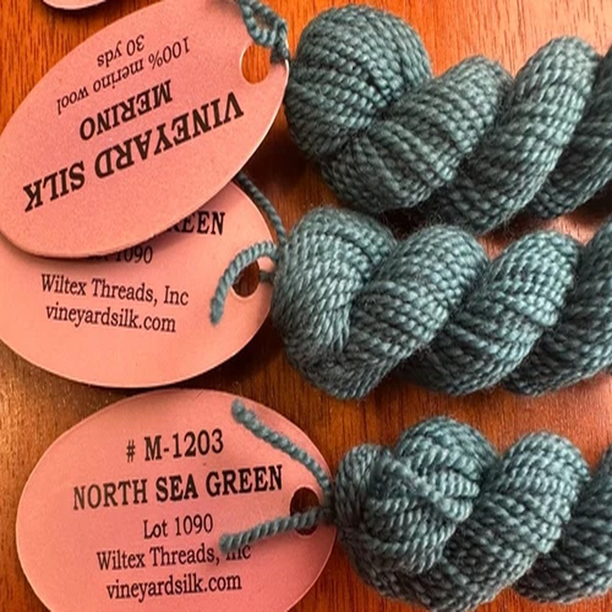 Vineyard Silk 100% Merino wool M-1203 N. Sea Green DYE LOT 1090 set of 3 AA14