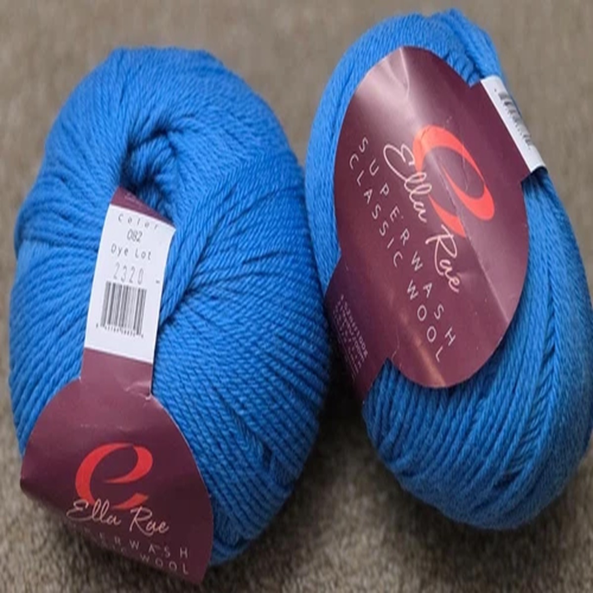 Ella Rae Superwash Classic 100% Wool Yarn Color 082 Blue 3.52 oz / 100g Lot of 2