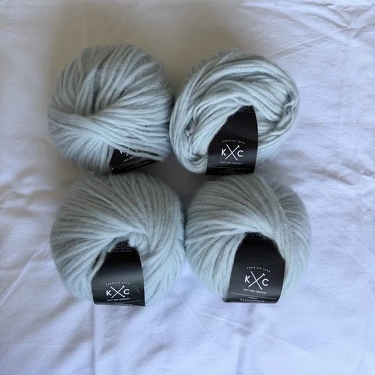 K+C Cloudpaca Premium Yarn Lot of 4 Baby Alpaca Merino Blend 164yd 50g Baby Blue