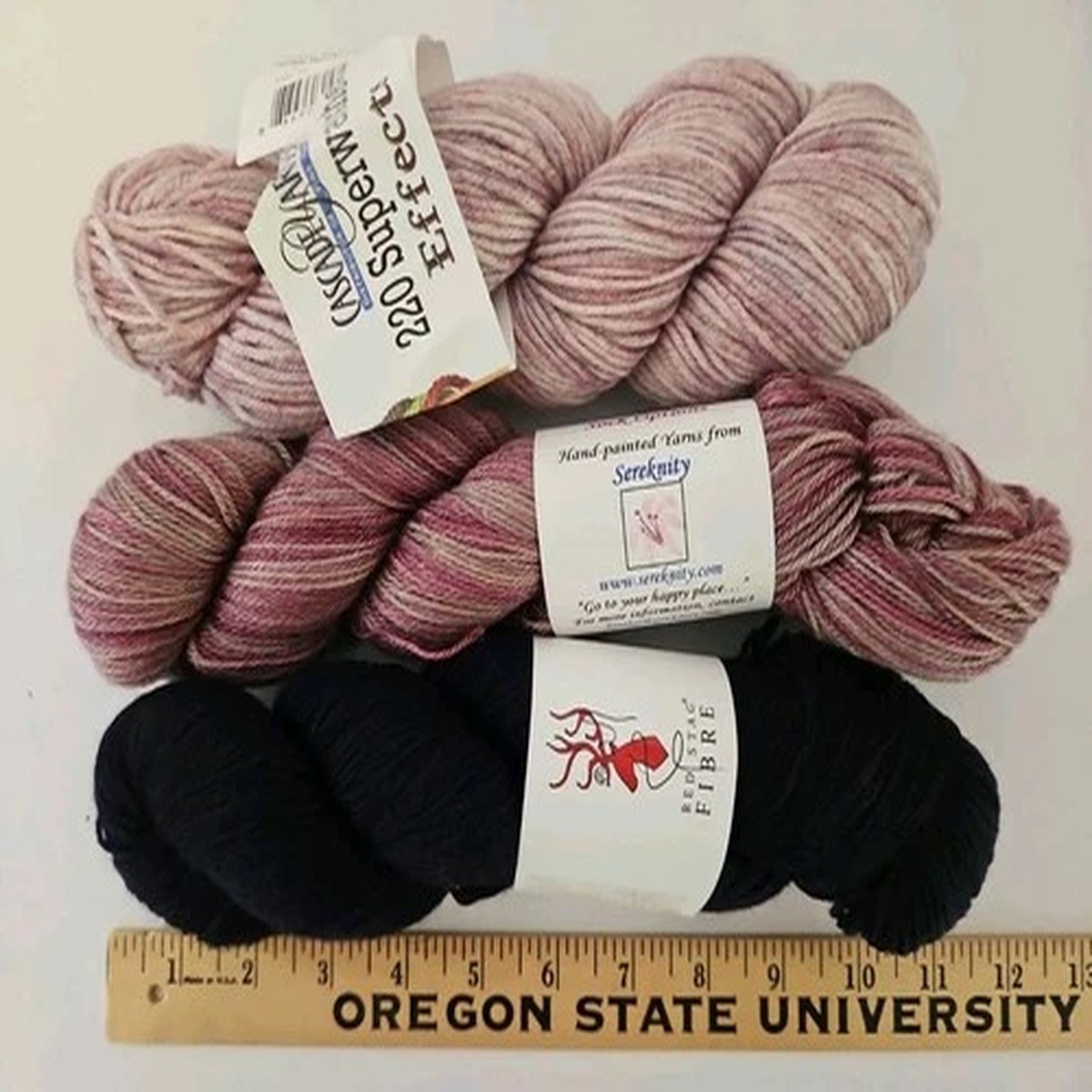 LOT OF 3 Skeins Fingering Worsted Weight Yarn SEREKNITTY Cascade RED STAG FIBRE