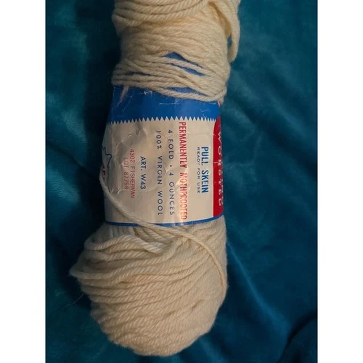 Vintage Dawn Knitting Worsted 100% Virgin Wool Yarn 4oz Fisherman 4302 Off White