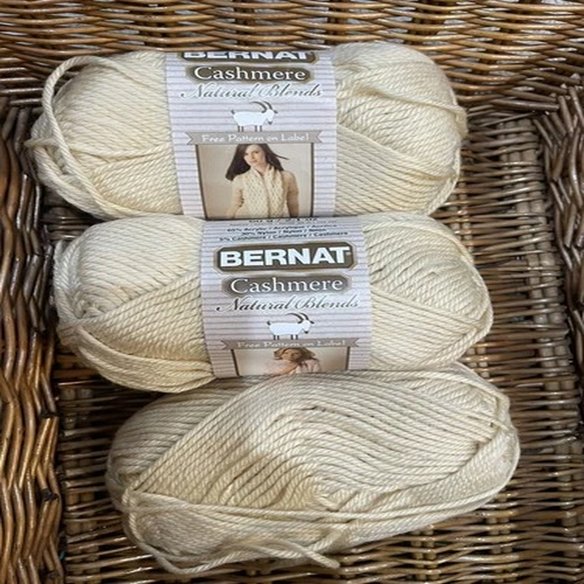 Bernat Cashmere Natural Blends Yarn, Lot of 3 Color: Barley 2 oz each New unused