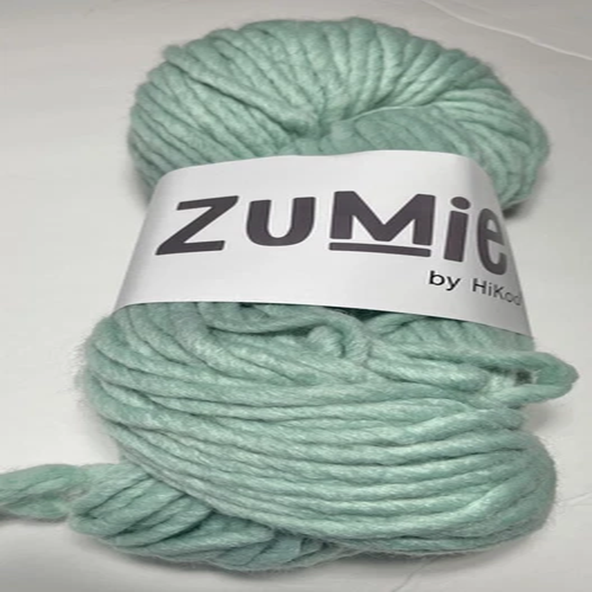 HIKOO -ZUMIE Yarn. 1pk. LAUREL. WOOL BLEND. I Combine Shipping,read Details.