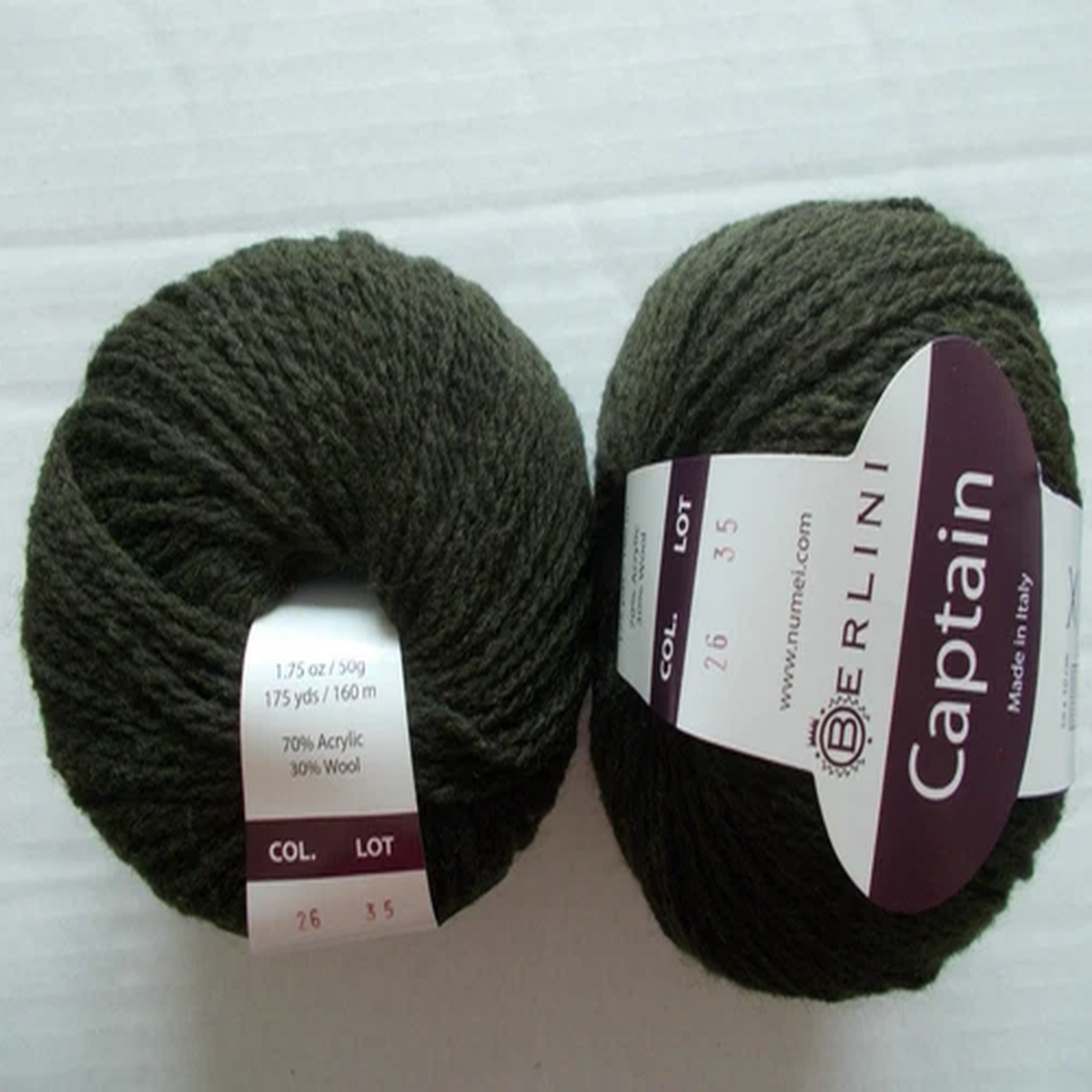Berlini Captain wool blend yarn, Deep Moss, lot of 2 (175 yds each)