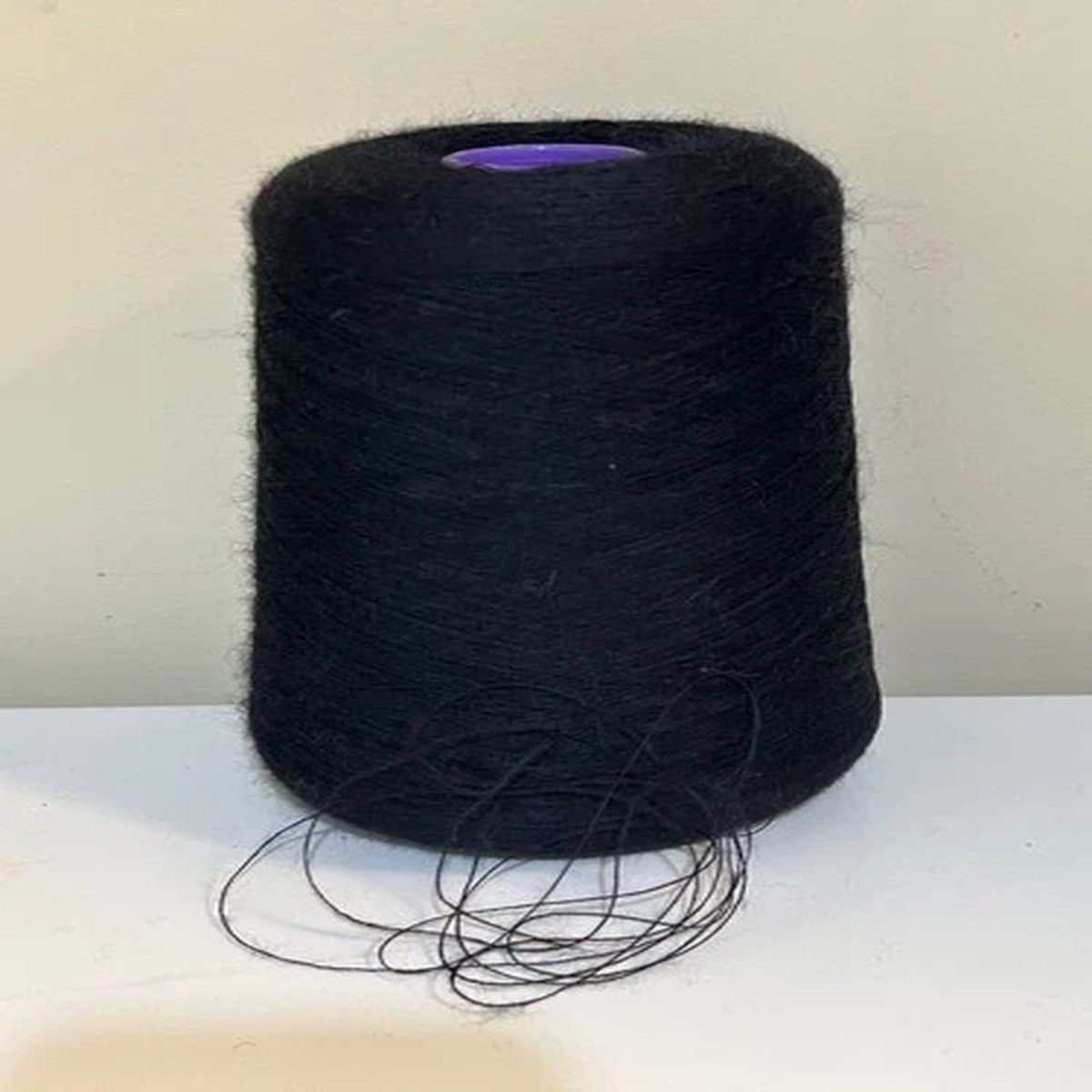 NICE Spool Cone Peru Soft Lace Alpaca Wool Yarn Mix 1lb 9oz 725g 035 Jet Black H