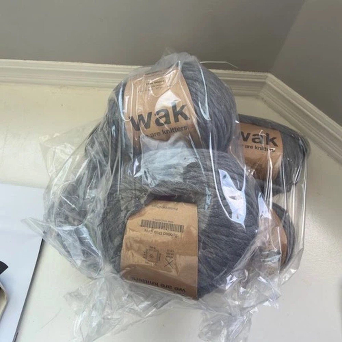 We Are Knitters The Wool 100% Wool Yarn 7 oz / 200 gr - Dark Gray 6 pcs