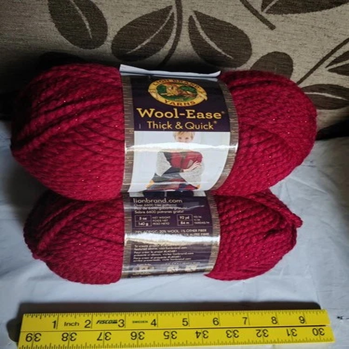 1pc 140g 5oz 84m Wool Ease Thick & Quick Lion Brand Yarns Red Wool Acrylic Blend