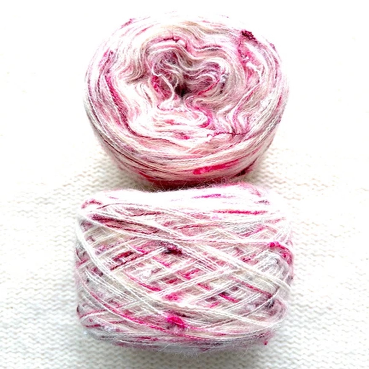 2 cakes x 100g Jelly Beans Mohair Wool Blend Yarn : Soft Yarn : 12 Plum