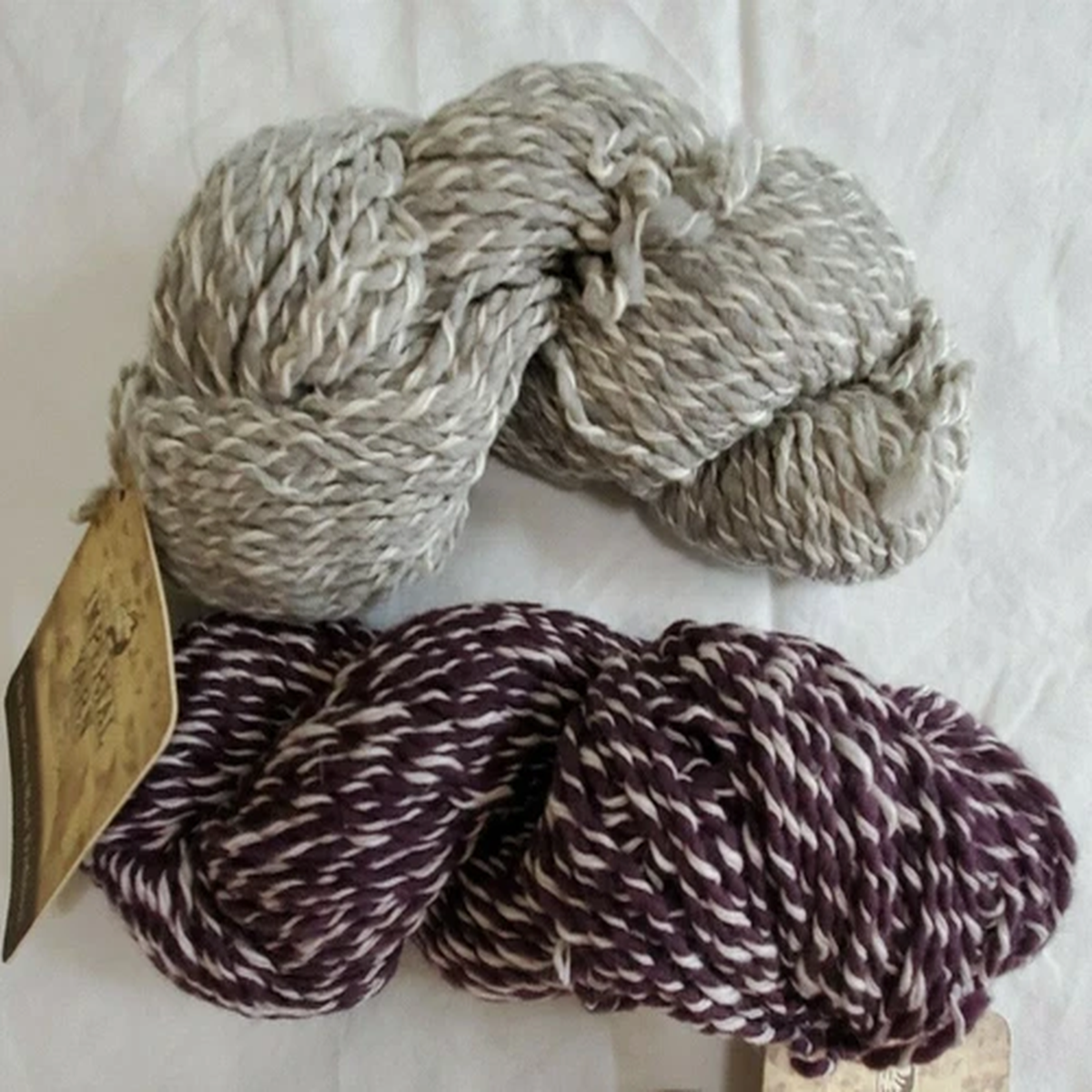 2 Hanks Imperial Stock Ranch Yarn ANNA 70% Wool & Cotton GREY BURGUNDY 3.5 oz ea