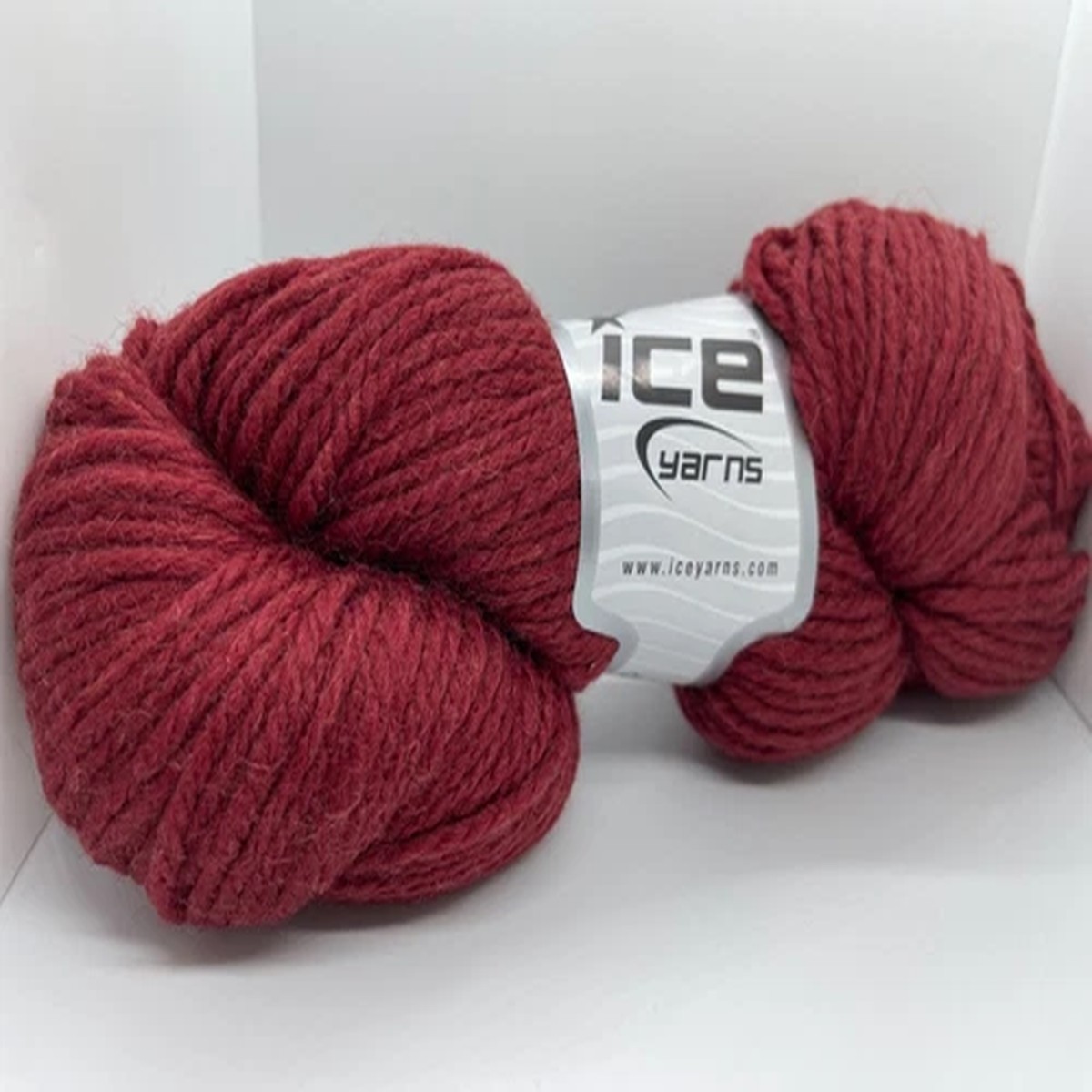 Burgundy Organic Wool Bulky Yarn 78801 Ice Yarns 100gr 131yds