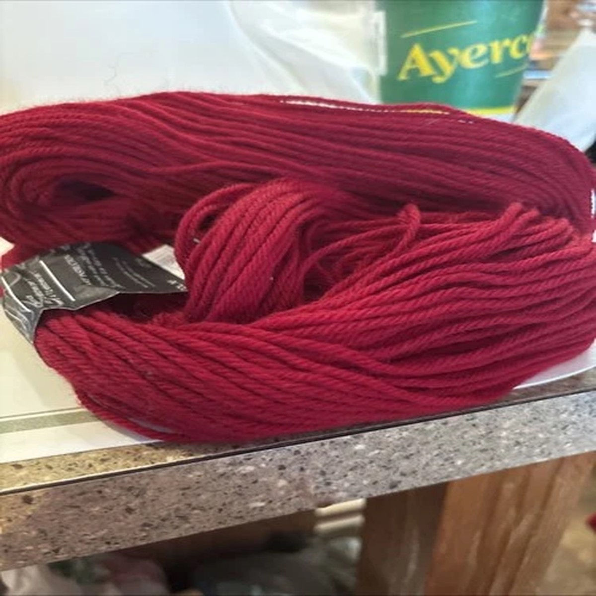 100% Cascade Peruvian Highland Wool 100 Gm Color 9404 Lot 5861