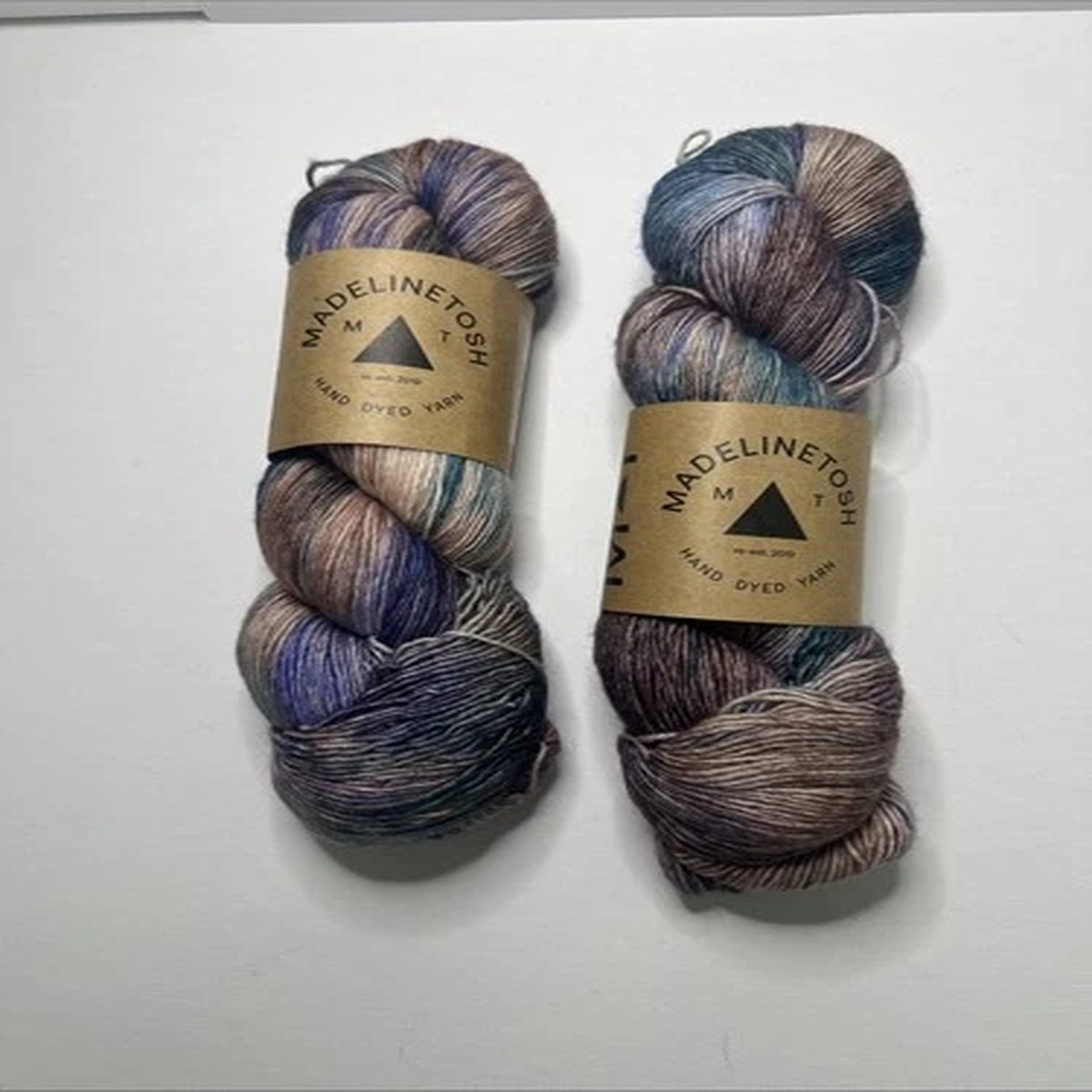 Madelinetosh 100% Superwash Merino Wool New Moon 2 Hanks Super Fine (D2)