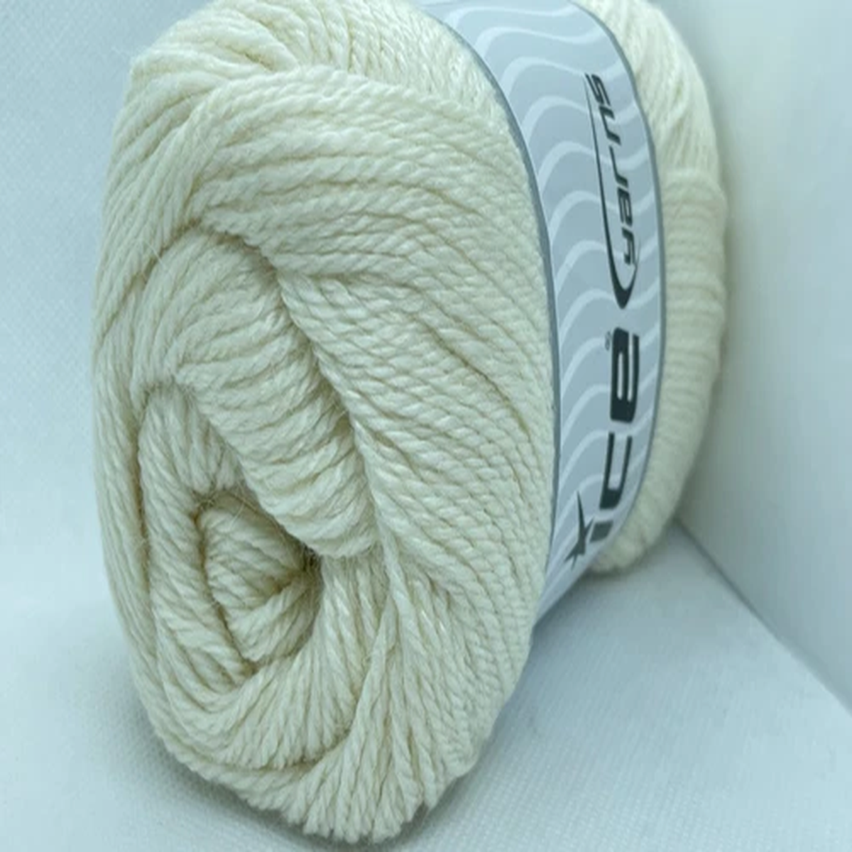 Cream Norsk Yarn 51522 Ice Yarns Soft Alpaca Wool Nylon Blend DK 100gr 240yds