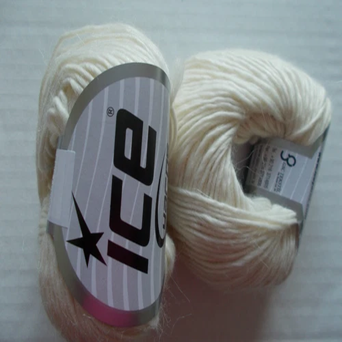 Ice Yarns Luxury Premium 100% wool yarn, cream, lot of 2 (110 yds ea)
