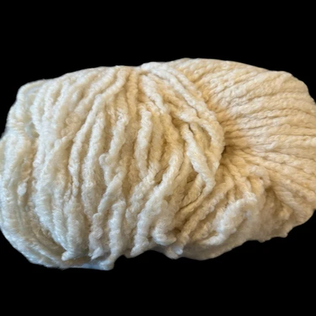 Hand Spun Curly New Wool. 7.5 oz Of Undyed Yarn. Very SOFT. Made In Maine