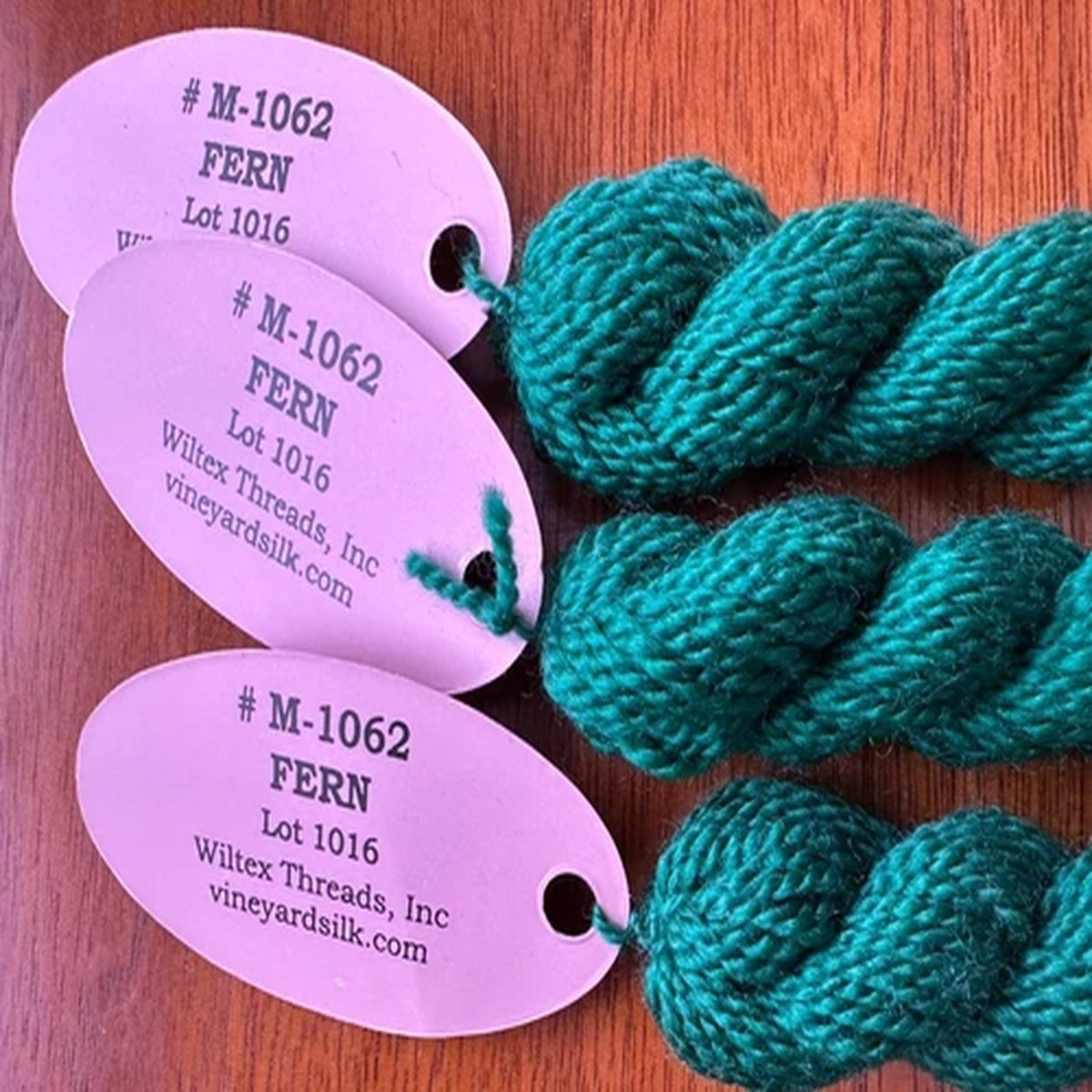 Vineyard Silk 100% Merino wool M-1066 Nile DYE LOT 1066 set of 3 skein RR