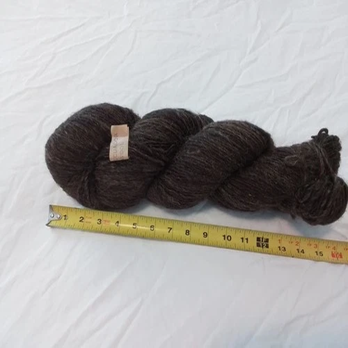 Wool 100% 1 # +, brown tweed, rough, natural Equador, 2 ply, tight.