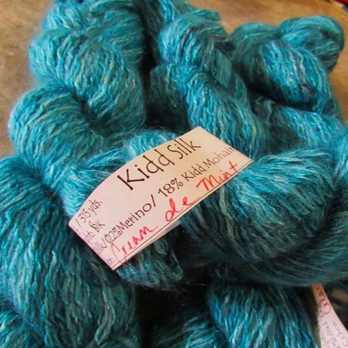 2 Hanks (100g ea) Lot BRITISH MOHAIR Kid Silk Merino Mohair DK Cream de Mint NEW