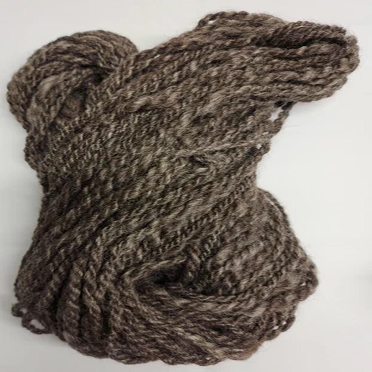Home Spun Natural Gray Romney Wool Bulky Weight 2 Ply Yarn ( A1)