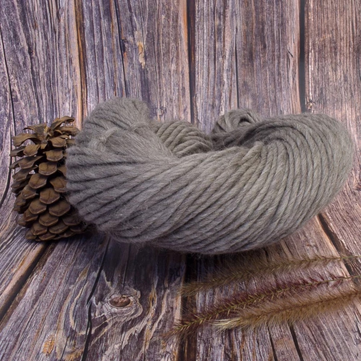 Shetland Yarn Super Chunky (Natural Grey) 200g 130m Yarn White Natural Knitting