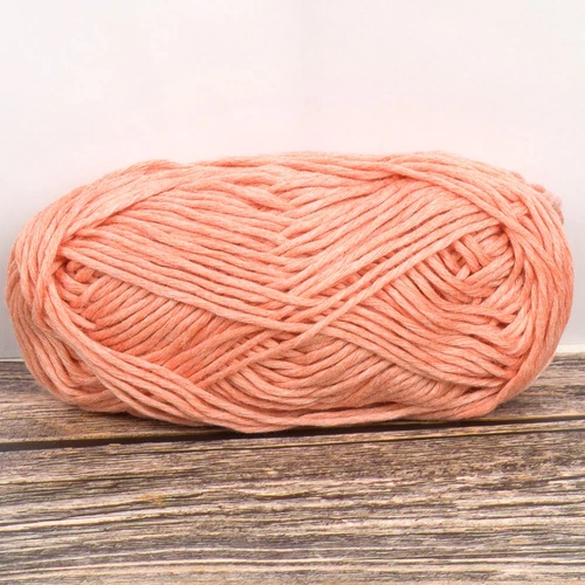 Glow in the Dark Yarn (Salmon) 10 ply 70 m 50 g Knitting Crochet