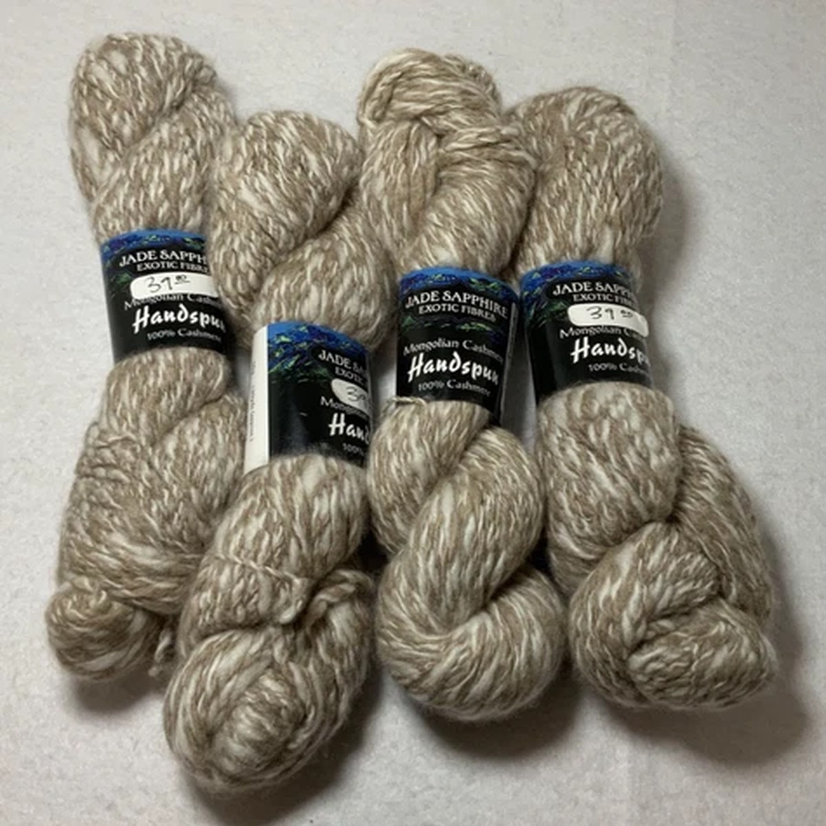 Jade Sapphire Yarn - LOT of 4 - 100% Cashmere - 120yds - 50g - Cream & tan slub