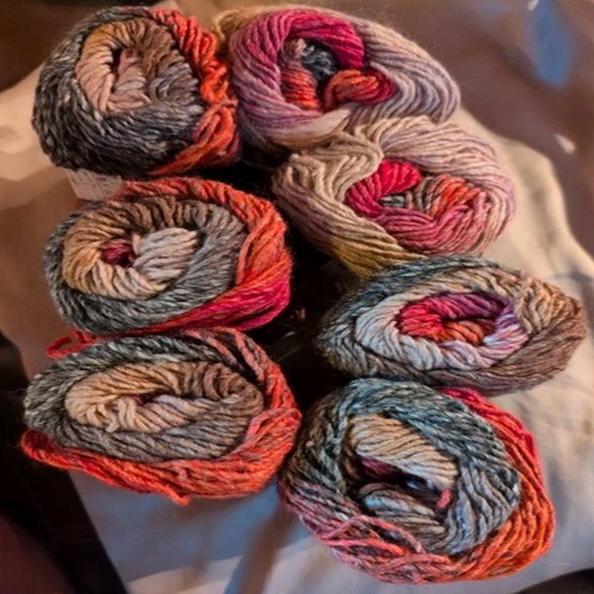 7 Skeins NORO SILK GARDEN Color 507 Silk/Wool/Mohair NWT 109 Yards Each Worsted!