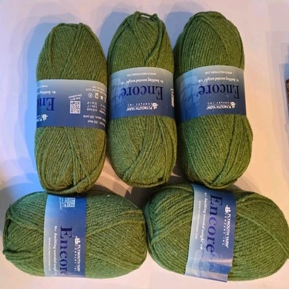LOT 5 Skeins Plymouth Encore Yarn Green Grass Color 6004 Wool Blend