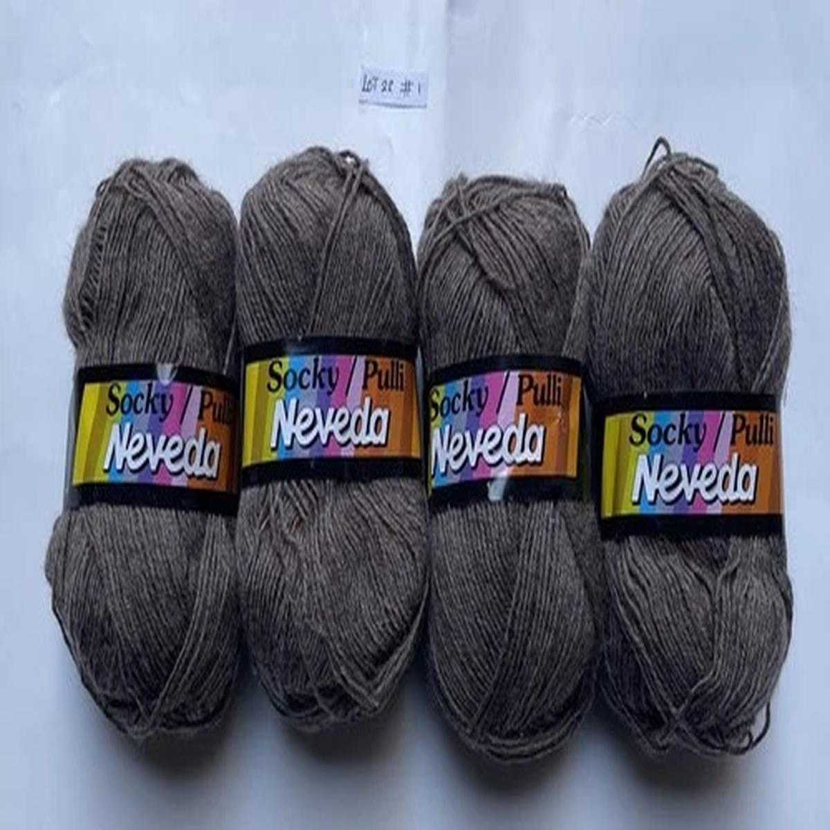 NEVEDA SOCKY / PULLI HAND KNITTING YARN BROWN 50 GRAM/180 METERS BALLS LOT 22 #1
