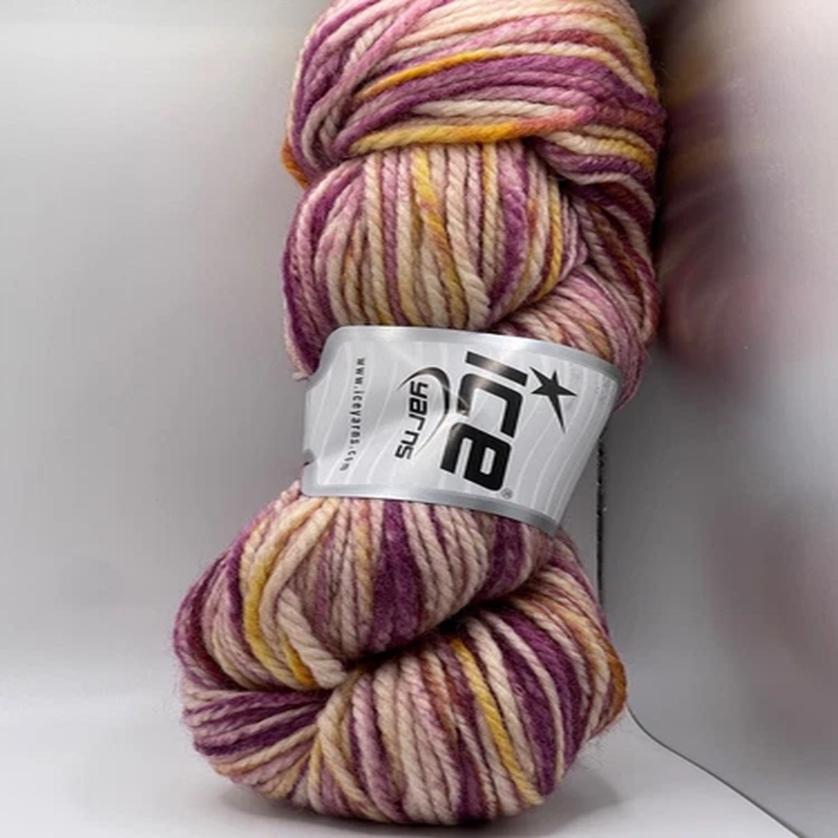 Organic Wool Bulky Hand Paint Yarn 78814 Ice 100gr 131yd Berry Purple Gold Cream
