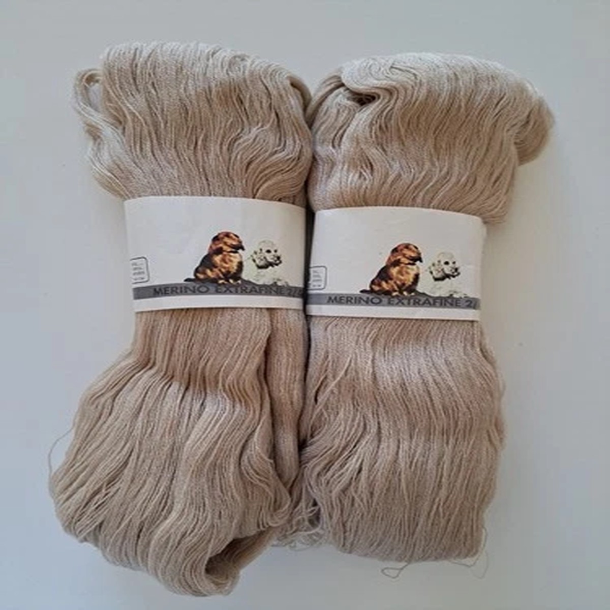 Vintage Madil Italy 100% Merino Wool Extrafine Yarn (2) Skeins 2/48 Oatmeal