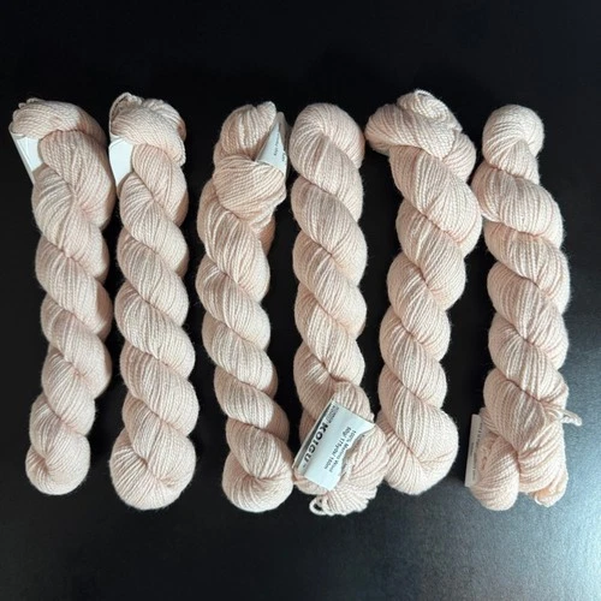 KOIGU KPPPM Fingering Yarn 100% Merino - 6 Skeins 175 Yards Blush Cream Blend