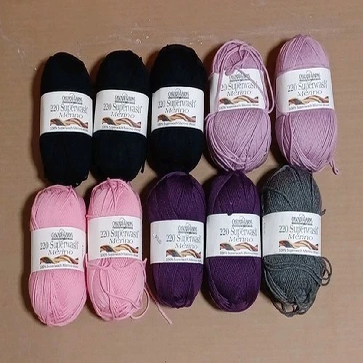 LOT OF 10 Assorted Cascade Farms 220 Superwash Merino Wool Yarn