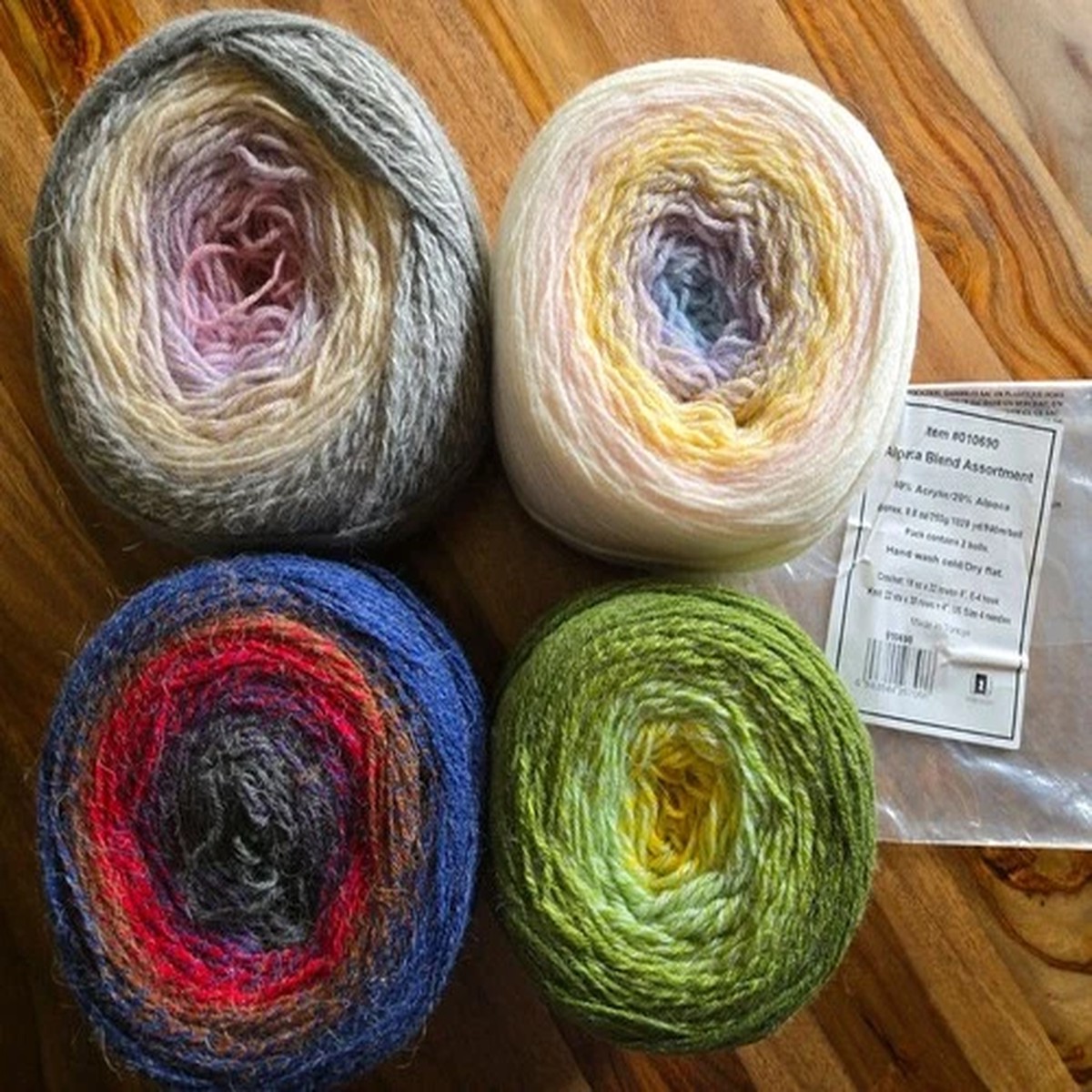 Herrschners Mill Ends lot of 4 Assorted Alpaca Blend Cakes
