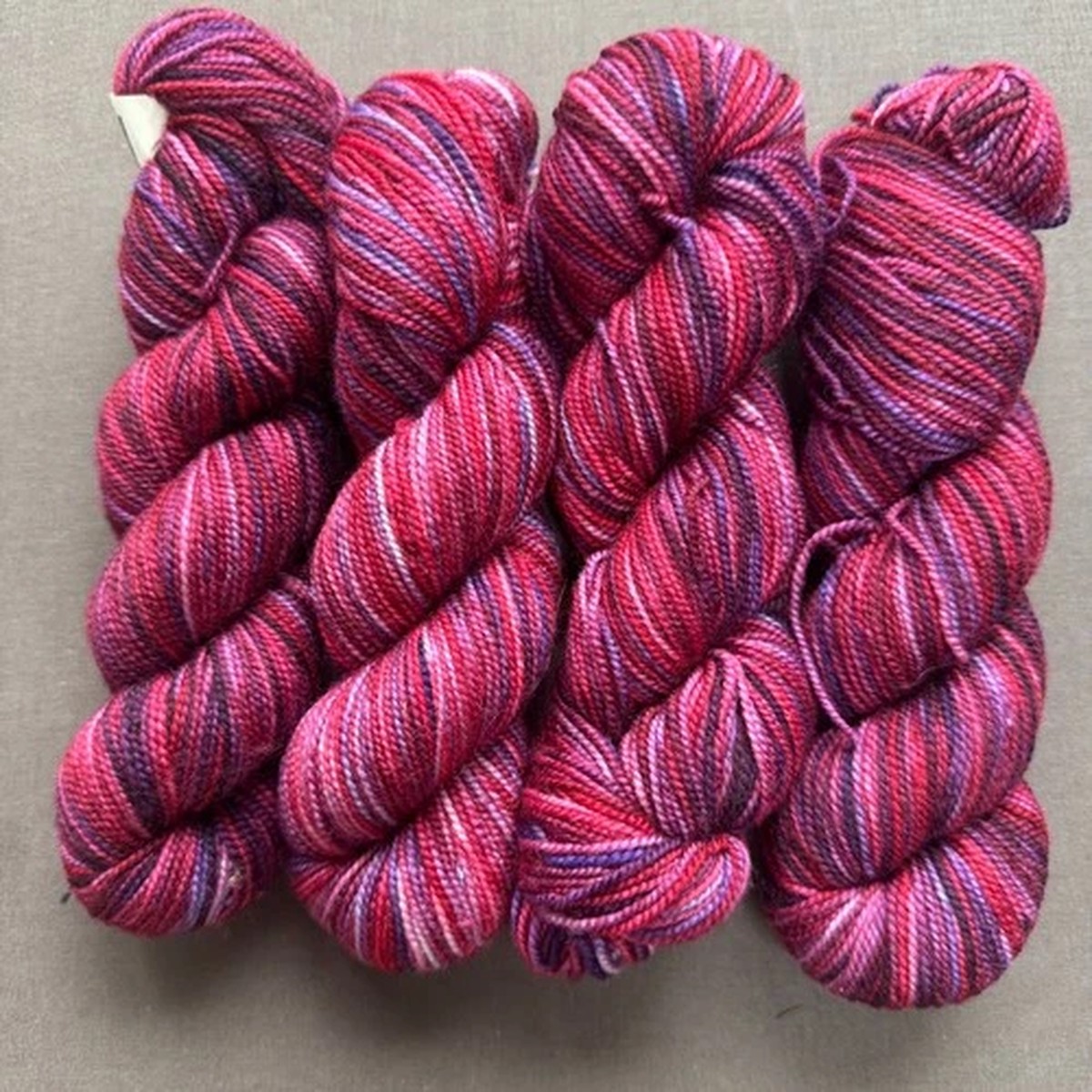KOIGU KPPPM Fingering Yarn 100% Merino - 4 Skeins 175 Yds ea Pomegranate Wine