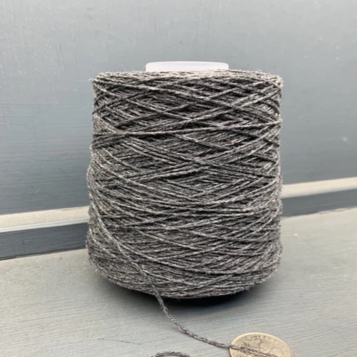 200G 4/14NM SOFT 100% GEELONG LAMBSWOOL YARN MID GREY MIX OXFORD 4 PLY