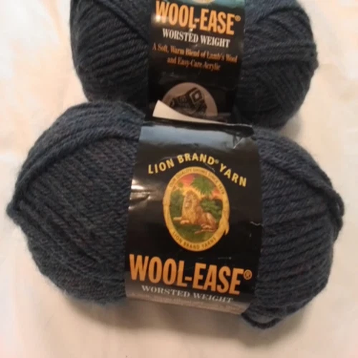 Lion Brand Wool Ease worsted, blue mist like tweed 2=Lot, 197 yds 3 oz, 20% Wool