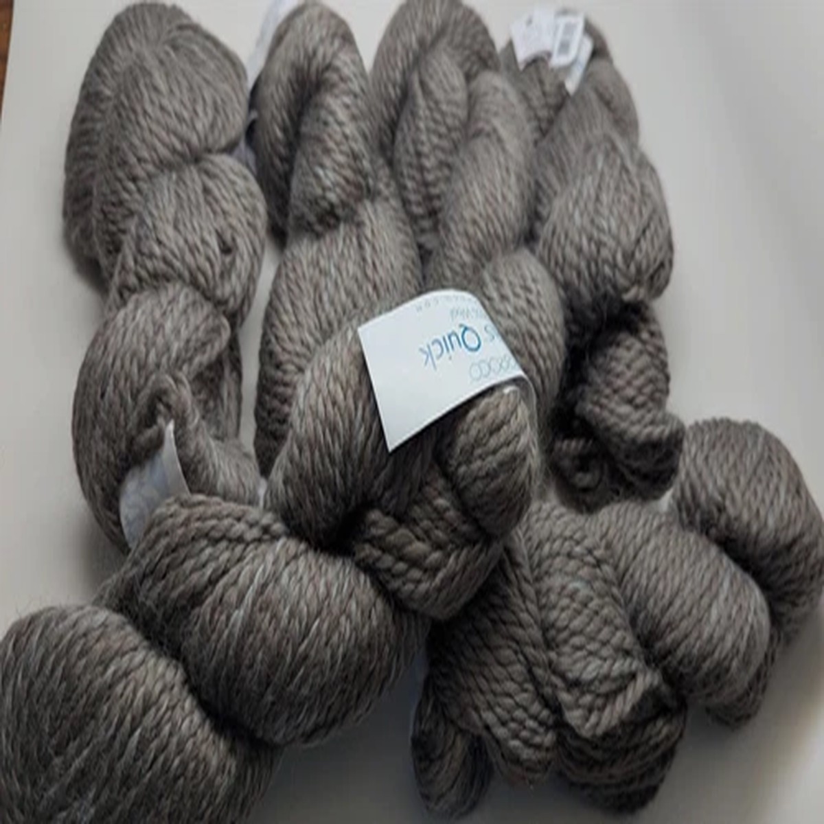 6 Matched Hanks - Berroco Lanas Quick - 100% Wool - 77206 Gray Green DS