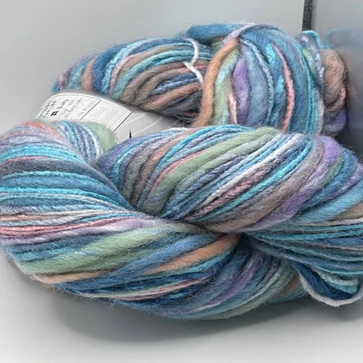 Bamboo Wool Hand Paint Yarn 82929 Ice Thin Thick 100gr 153yds Blue Pink Lilac +