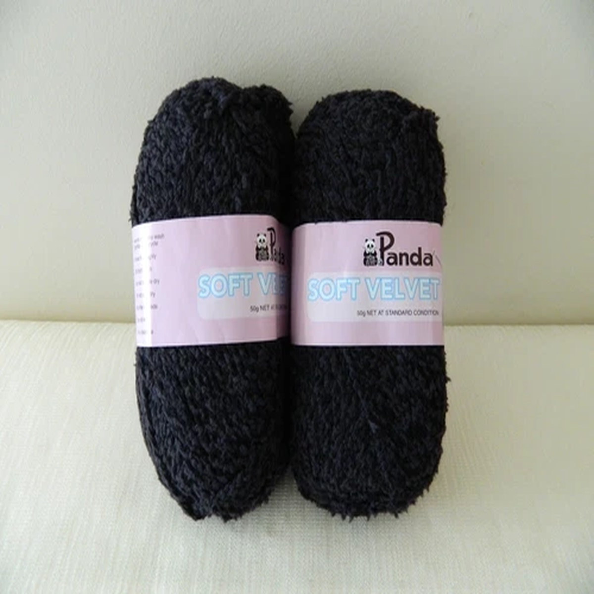 Yarn Panda SOFT VELVET Wool Nylon 8ply Black Lot Knitting Craft Hobby Australia