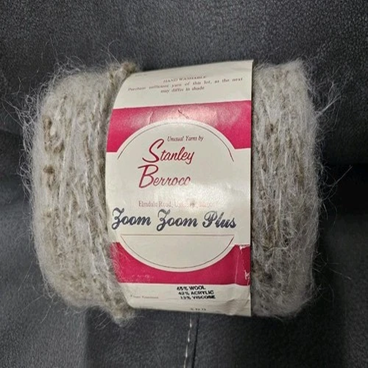 Berroco Zoom Zoom Plus Yarn Wool Acrylic Viscose Off White Beige Large Spool