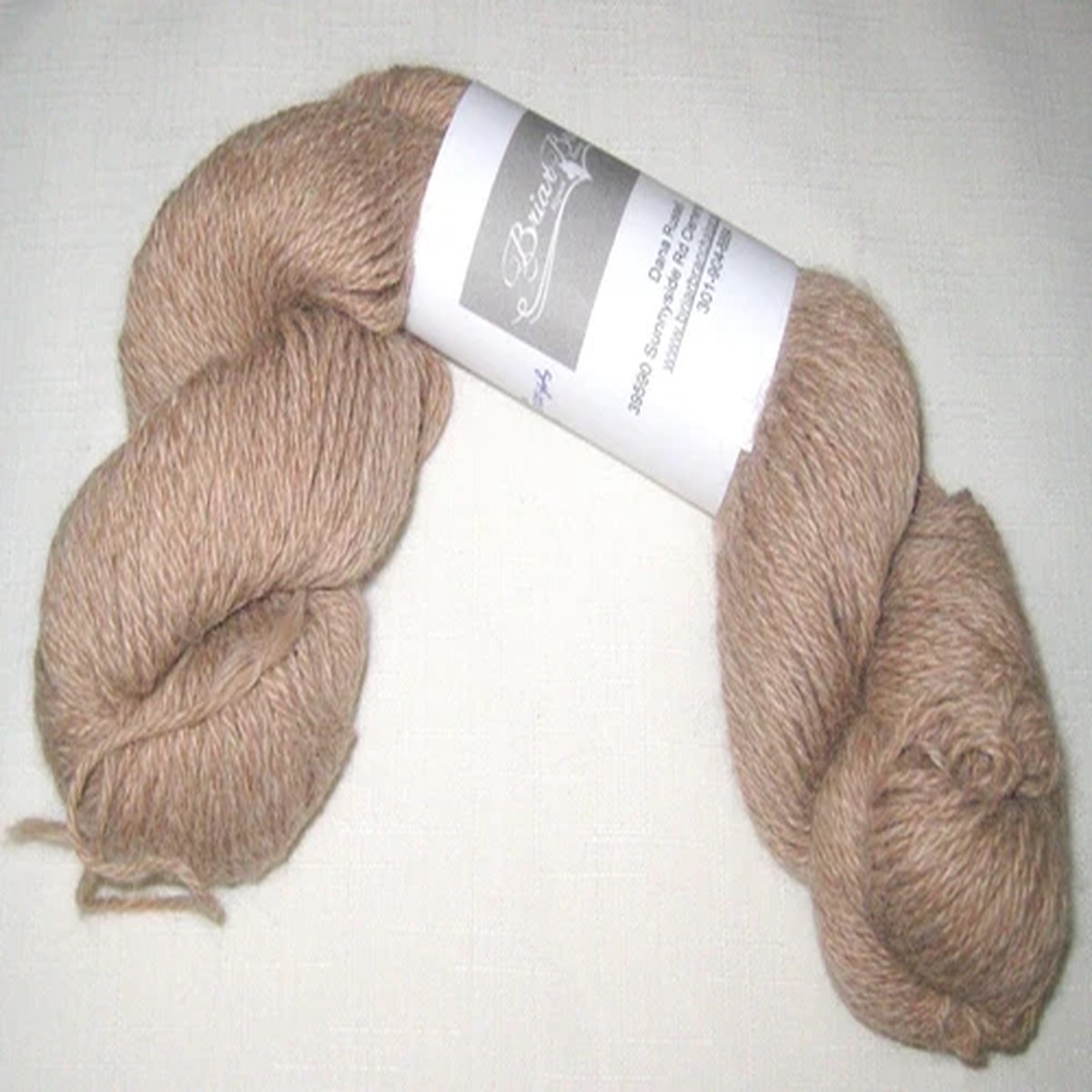 Light Brown Artisan Alpaca Merino Yarn - 200 yds, 4oz - Fawn
