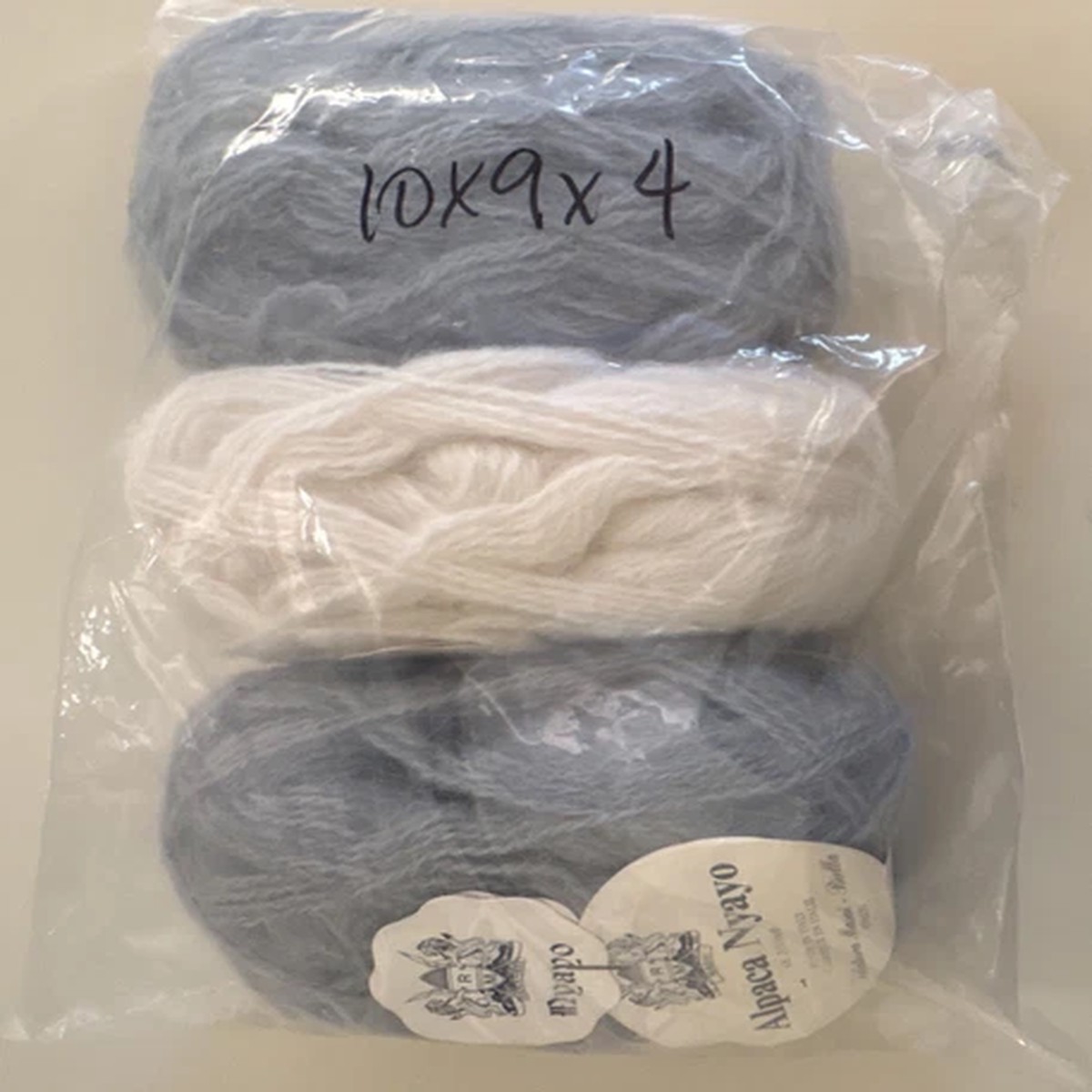 Nyapo Alpaca Nyayo Alpaca Brushed Lace/Fingering Yarn Lot, Blue/White Skeins