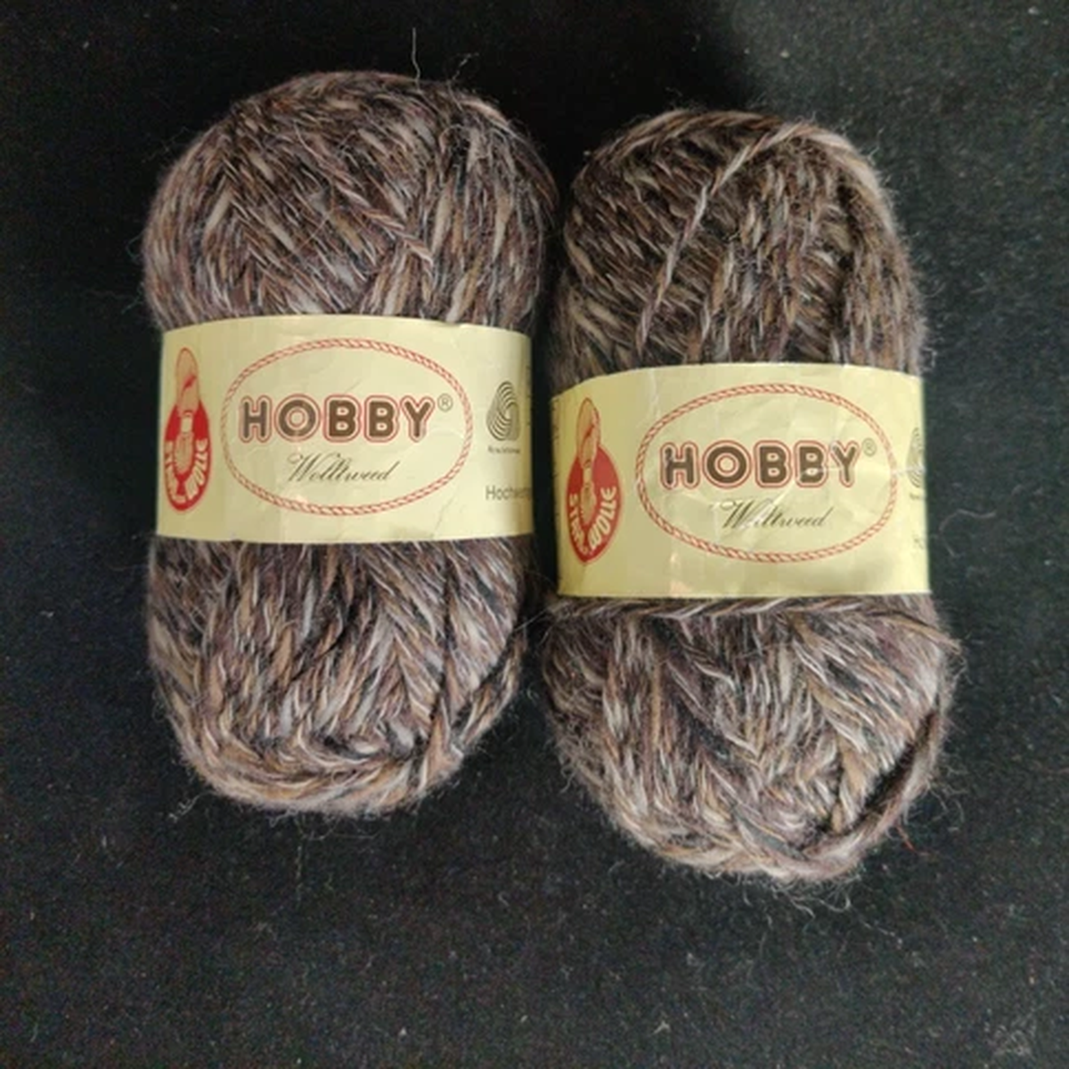 2 skeins Vintage Stahl Sche Woole Hobby Wolltweed Yarn #6409 brown/grey