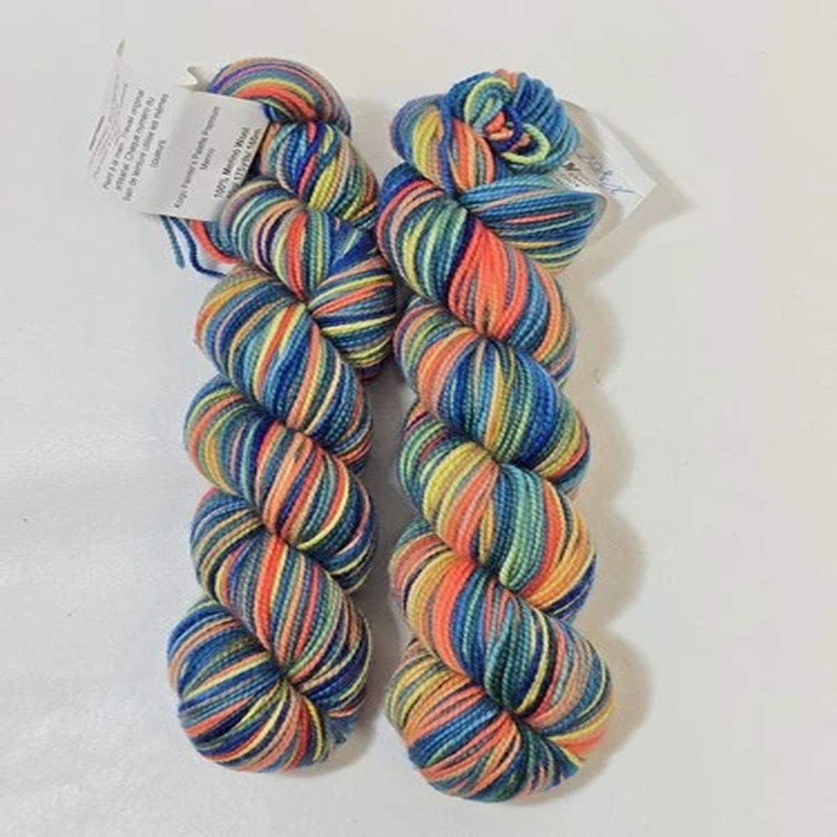 Koigu KPPPM Yarn 100% Merino Wool 50g 175y Variegated P80283 Orange Blue Green