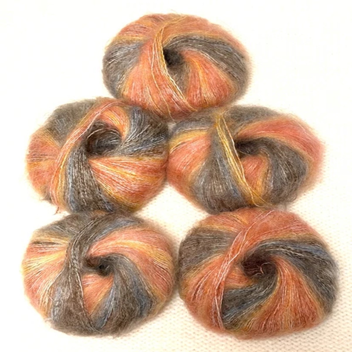 5 balls x 25g Mohair yarn : Mohair + Wool + Nylon : Red Multicolour