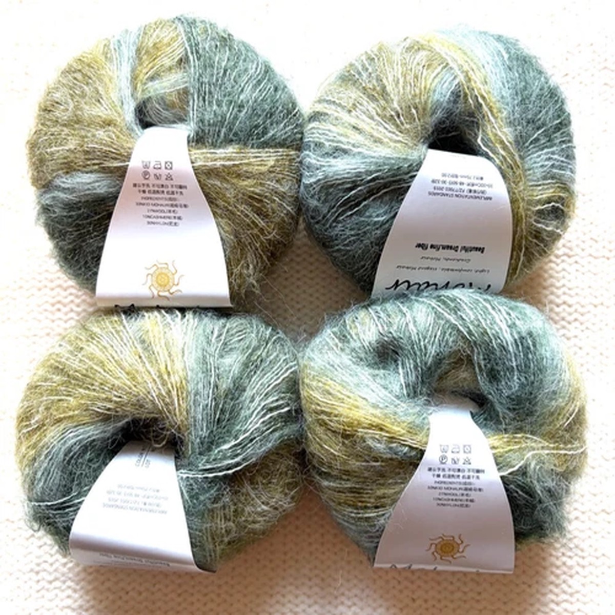 4 balls x 25g Cashmere Mohair yarn : Mohair + Wool + Cashmere + Nylon : 25