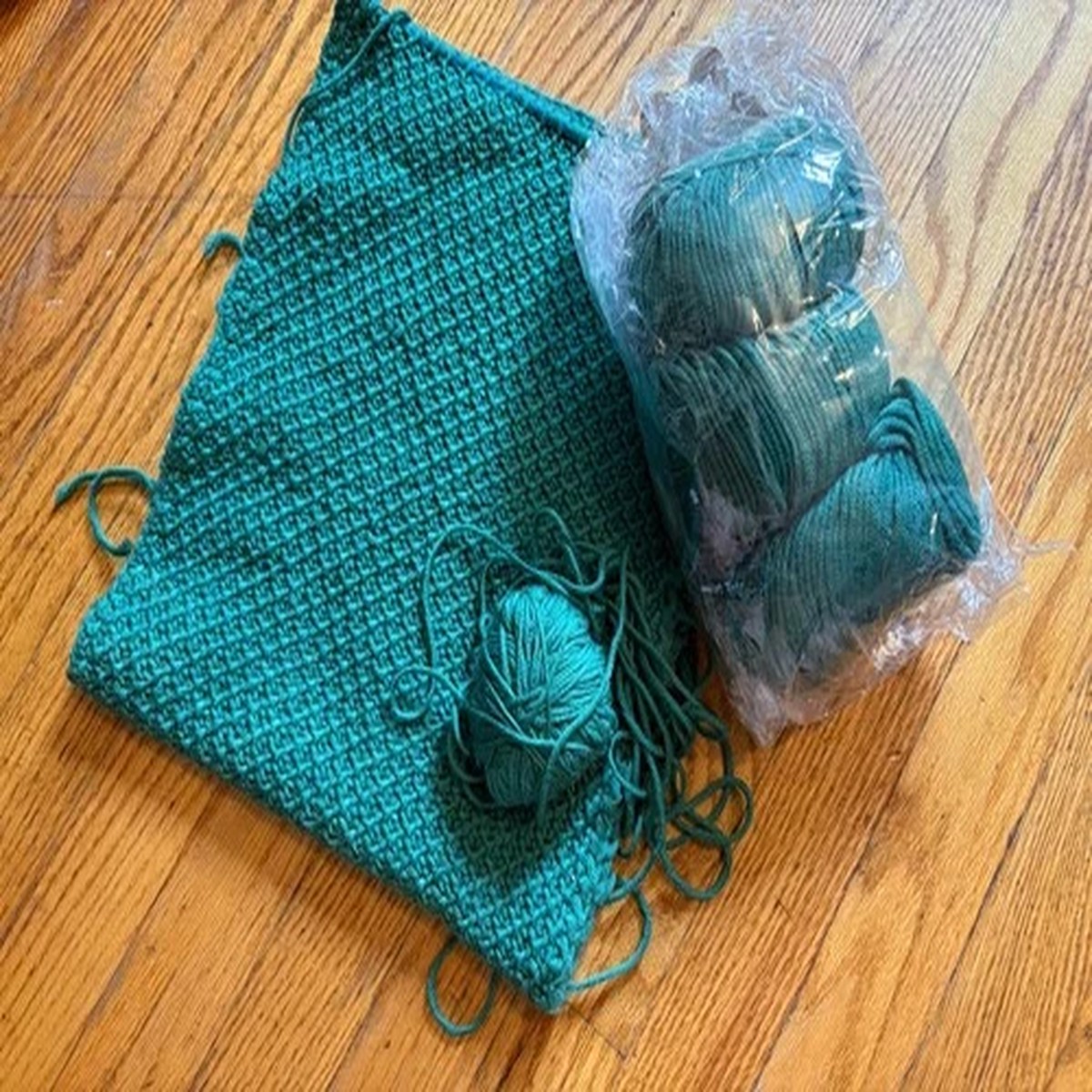 Knit & Crochet K&C Joanns 100% Superwash Merino Wool 6 Skeins